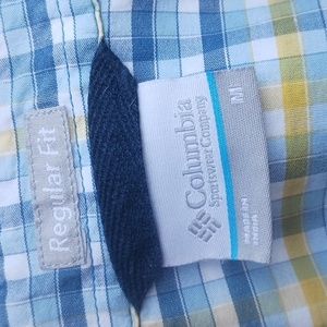 Regular fit Columbia Sports shirt short sleeve medium size for boys